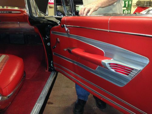 1959 Chevrolet Impala Sport Coupe, image 13