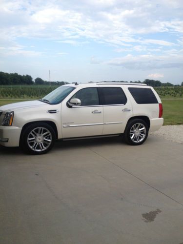 2012 escalade platinum awd built with 6k miles