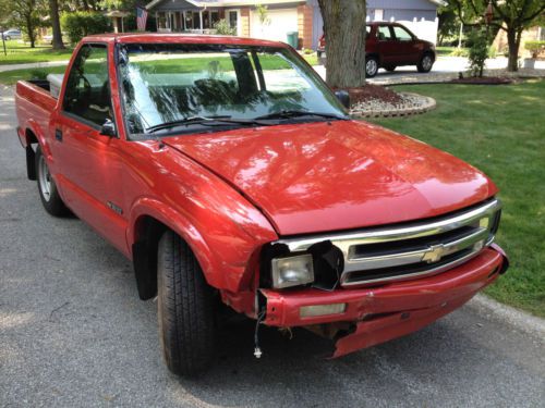 1996 chevrolet s10 standard cab pickup truck sold as is