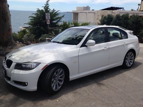 328i low miles 4 dr sedan 6 speed clean title no accidents excellent condition