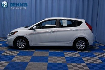 2012 se 1.6l auto century white
