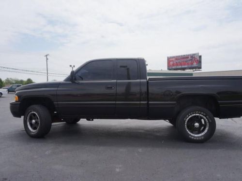 2001 dodge ram 1500 st