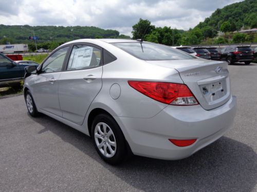 2014 Hyundai Accent GLS, US $16,605.00, image 4