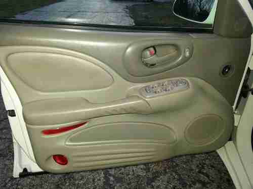 2002 Pontiac Bonneville SLE - EXCELLENT CONDITION!!!, image 16