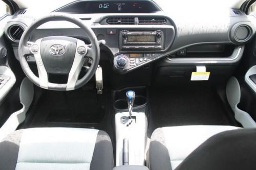 2014 toyota prius c two