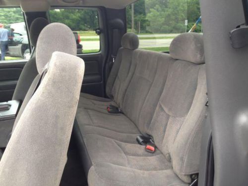 2005 Chevrolet Silverado 1500 LS, US $12,900.00, image 2