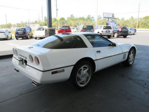 1989 chevrolet corvette base