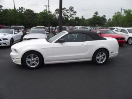 2013 ford mustang v6