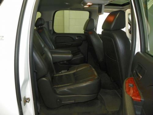 2007 Chevrolet Suburban 1500 LTZ, US $24,700.00, image 14
