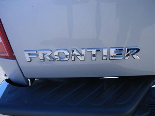 2014 nissan frontier s