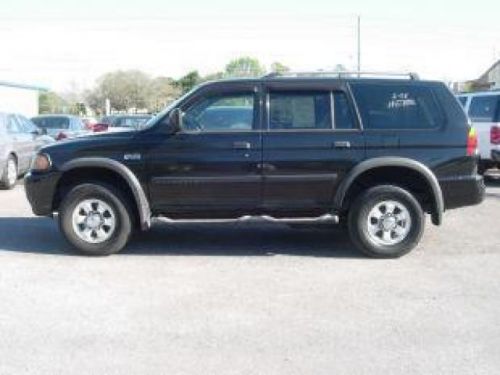 2002 mitsubishi montero sport es