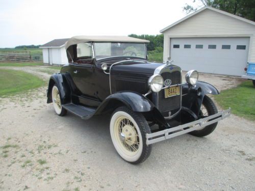 1930 ford model a deluxe roadster