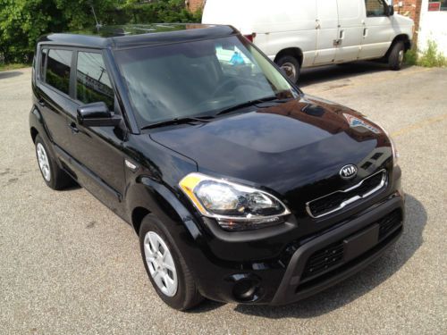 2013 kia soul base  no reserve cube rav4 cr-v sorento escape juke tucson sportag