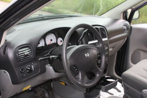 2007 Dodge Grand Caravan SE Side Entry Wheelchair Accessible Handicapped Van, image 4