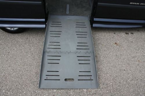 2007 Dodge Grand Caravan SE Side Entry Wheelchair Accessible Handicapped Van, image 11
