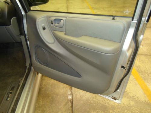 2006 Dodge Grand Caravan Handicap Wheelchair Van VMI Conversion, US $21,500.00, image 8