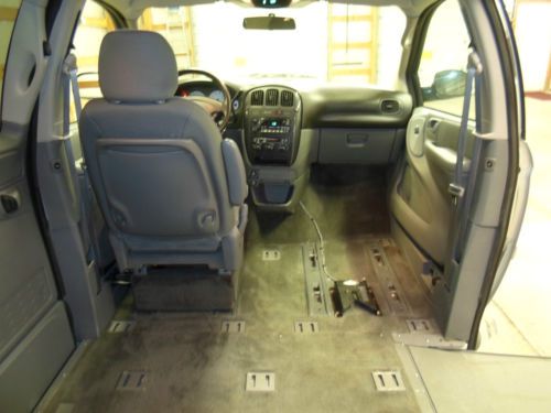 2006 Dodge Grand Caravan Handicap Wheelchair Van VMI Conversion, US $21,500.00, image 11