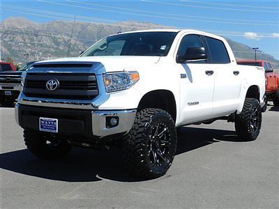 Tundra crew max limited 4x4 5.7 v8 leather custom new lift wheels tires auto