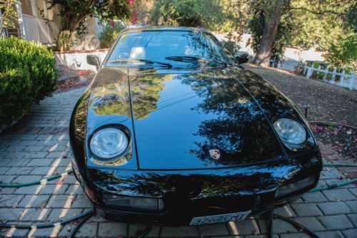 1988 porsche 928 s4, black, superb condition, used in the movie &#034;jobs&#034;