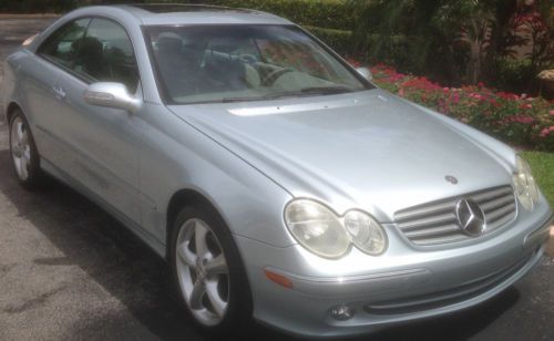 2005 mercedes-benz clk320 base coupe 2-door 3.2l