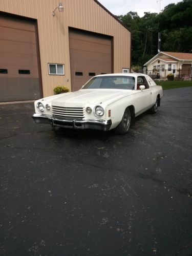 1977 dodge charger special edition hardtop 2-door 5.9l