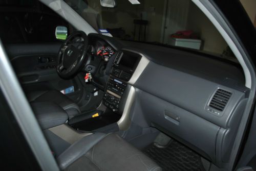 2007 honda pilot ex-l sport utility 4-door 3.5l. with navigation,dvd,rear camera