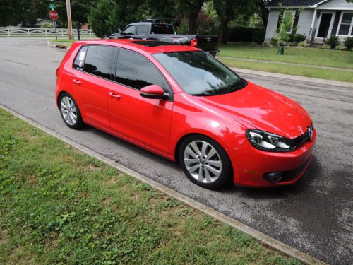 2013 golf tdi w/ 6sp manual transmission fully loaded with nav