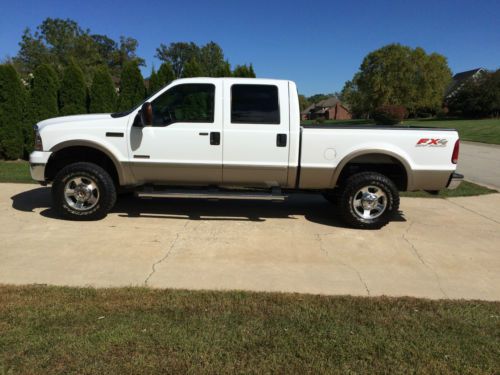 2006 ford f-250 super duty lariat crew cab pickup 4-door 6.0l fx4 6.0 diesel