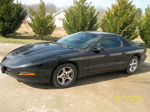 1997 pontiac firebird base coupe 2-door 3.8l