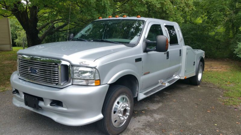 2004 ford f-550 xlt