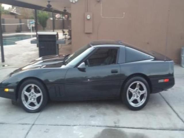 Chevrolet - corvette - gray
