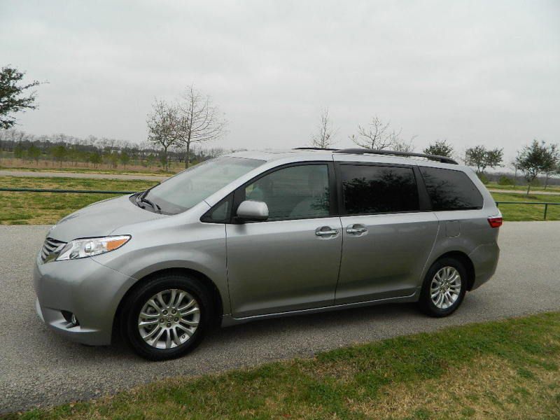 2015 toyota sienna xle