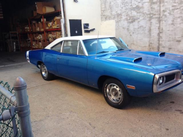 Dodge: coronet super bee