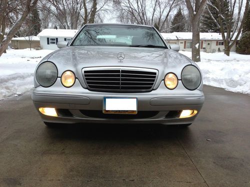 2002 mercedes-benz e320 4matic sedan 4-door 3.2l