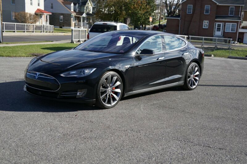 2016 tesla model s p90d