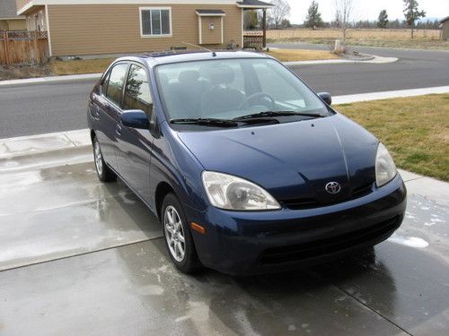 02 toyota prius sold as is parts car clean title no reserve