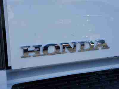 RTL 3.5L 4x4 Crew Cab Leather Heated Seats Sunroof Trailer Package One Owner, image 10