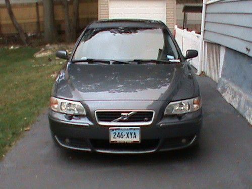 2006 volvo s60 r sedan 4-door 2.5l