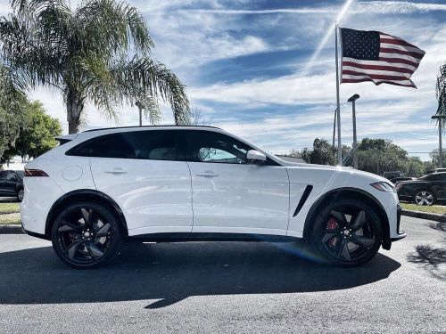 2022 jaguar f-pace svr f-pace supercharged v8 550hp red leather