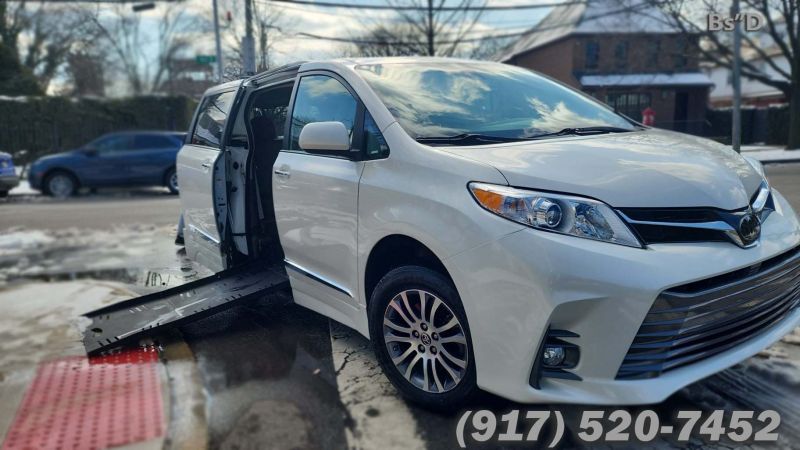 &#128308;for sale! 2020 toyota sienna xle wheelchair accessible mobility van - $36,000