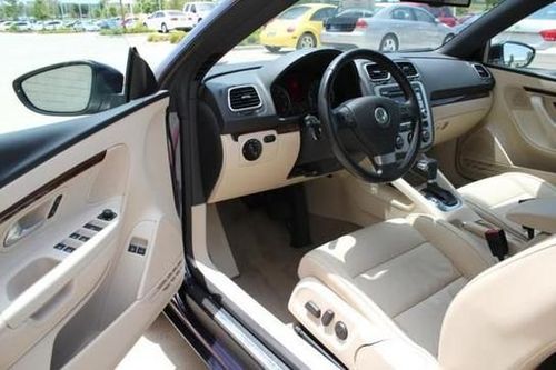 2009 volkswagen eos navigation  convertible 2-door 2.0l