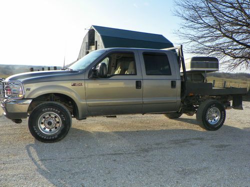 2002 ford f-350 super duty, flat bed, crew cab truck