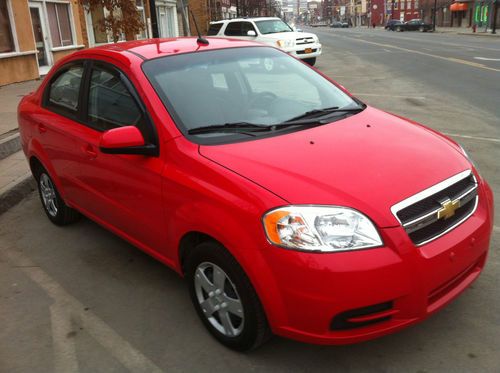 2011 chevrolet aveo ls sedan 4-door 1.6l