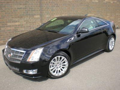 304hp*all wheel drive*navigation*rear camera*luxury performance pkg*30k miles