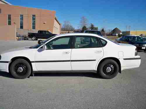 2005 Chevrolet Impala 4-Door - Police Package, image 3