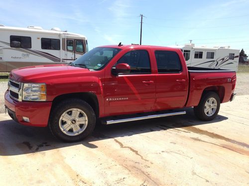 2008 chevrolet silverado 1500 ltz crew cab pickup 4-door 5.3l z71 4x4