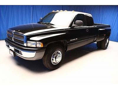 4dr quad cab 5.9l cd 4-speed a/t 4-wheel abs 4-wheel disc brakes a/c alarm