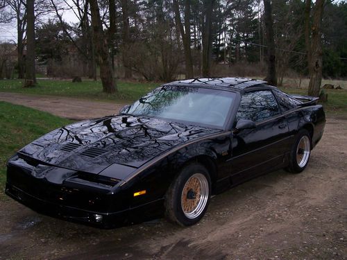 Rare 1987 pontiac trans am gta