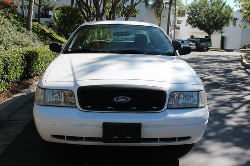 2004 crown victoria p71