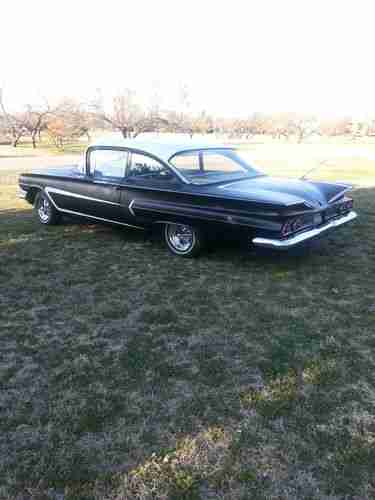 1960 CHEVROLET BISCAYNE VERY RARE 2 DOOR MODEL, image 4